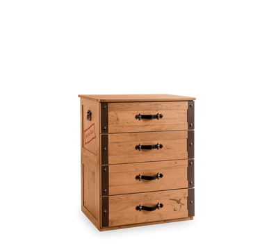 Pirate Komodë me Fijoka