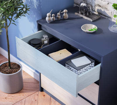 Trio Komodë e ngushtë me fijoka