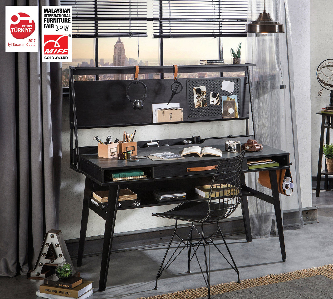 Dark Metal Tavolinë Pune