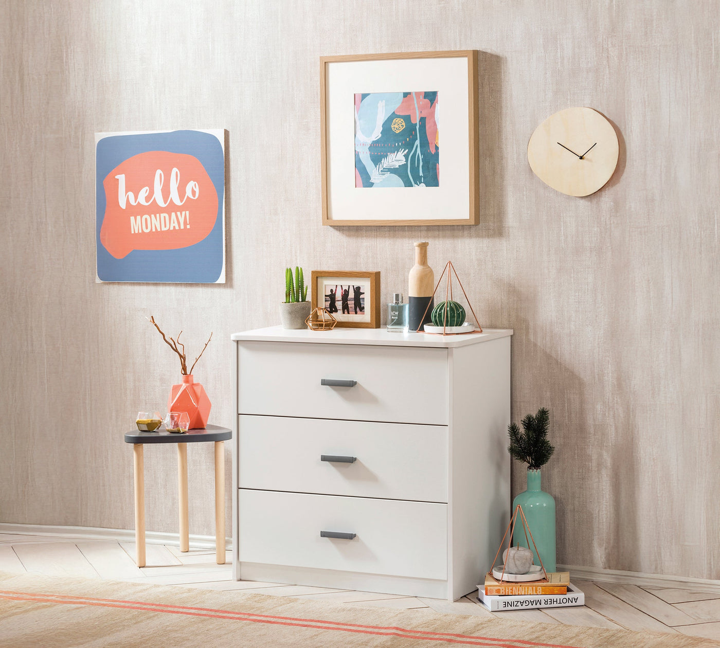 White Komodë me Fijoka