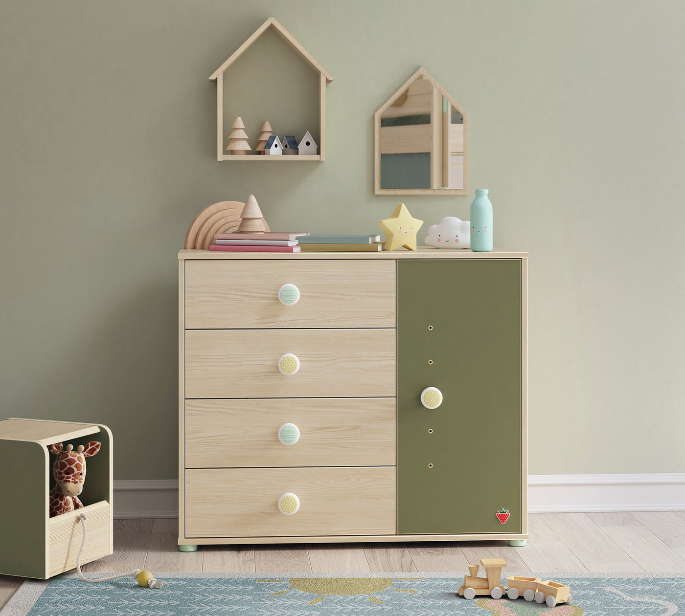 Montes Natural Komodë me Kapak