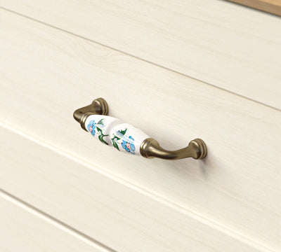 Flora (New) Komodë me Fijoka