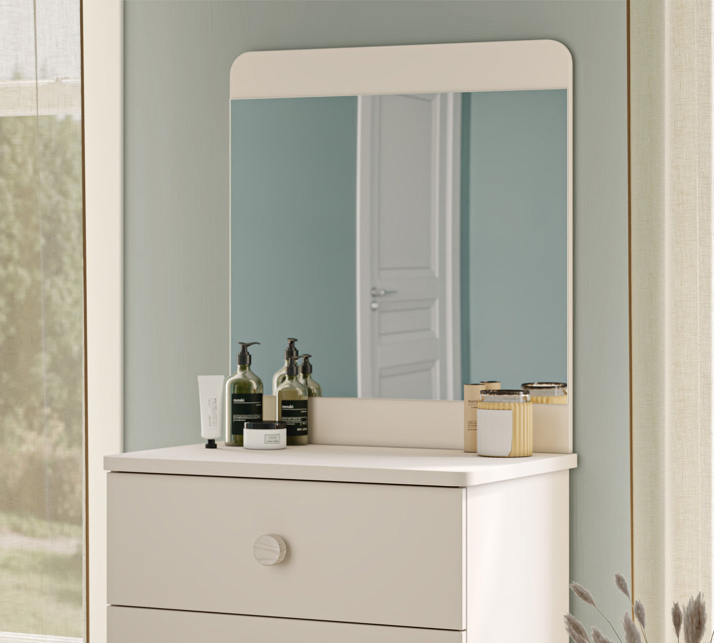 Varia Pasqyrë e komodës me fijoka