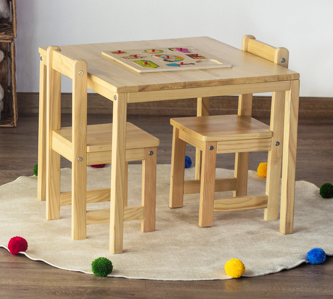 Set Tavolinë Karrige